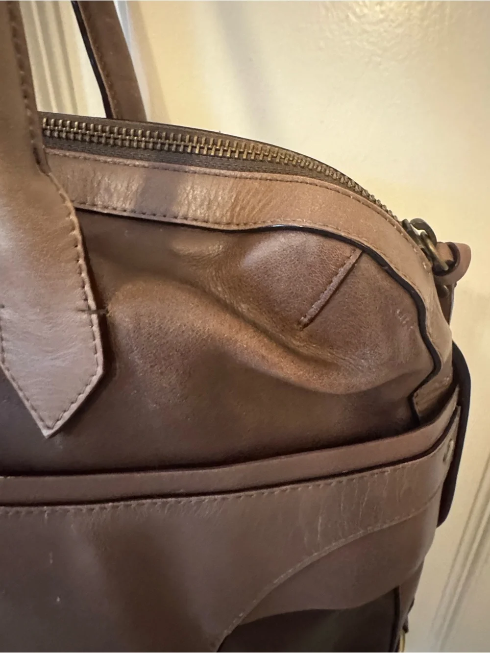 Tre Vero Brown Two-Tone Leather Tote Bag